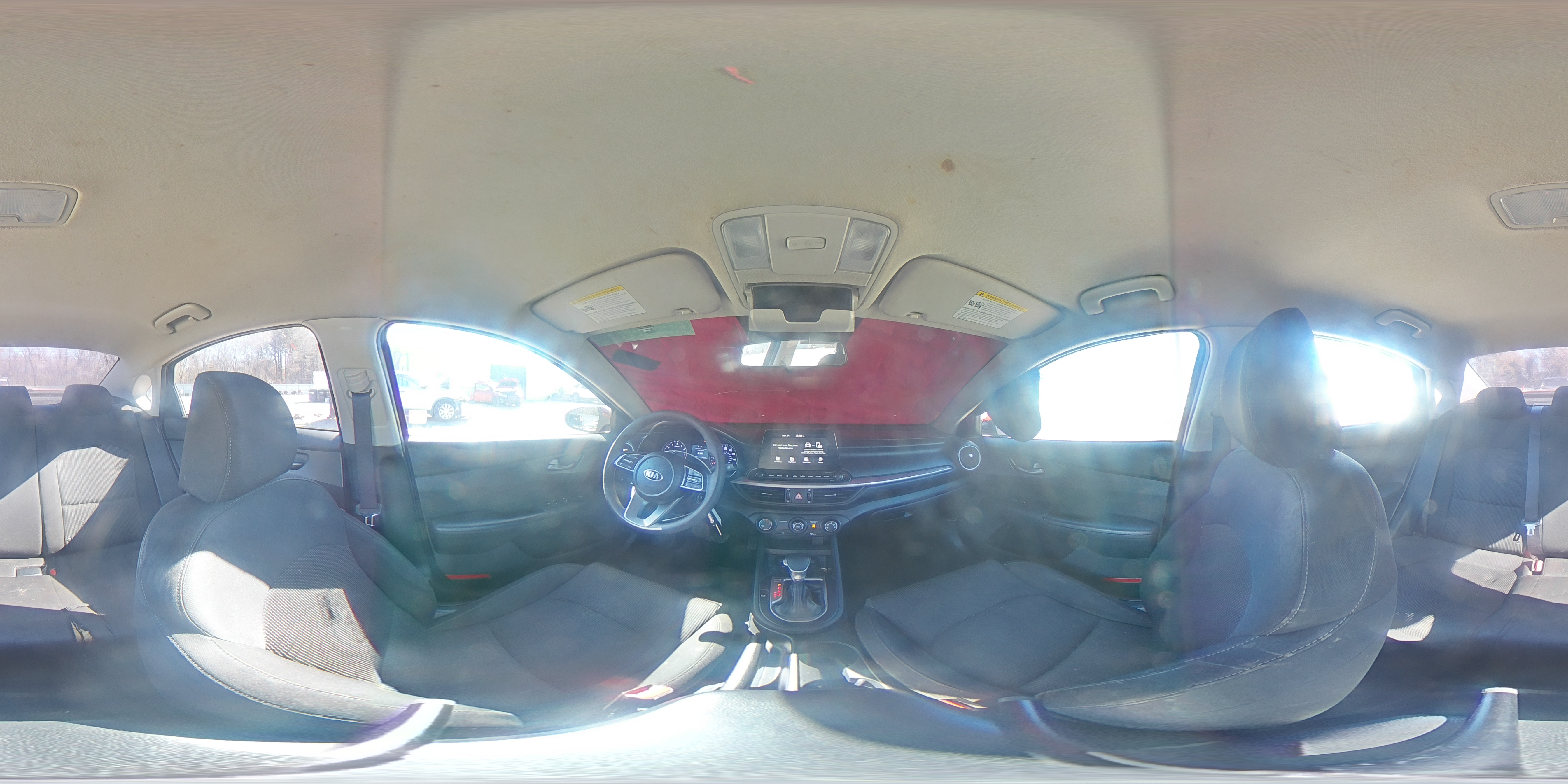 2021 Kia Forte - Image 12