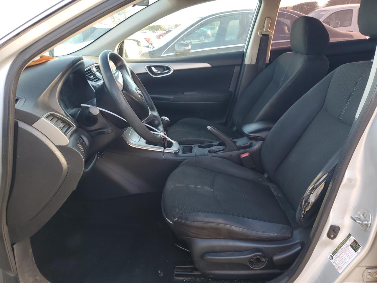 2014 Nissan Sentra - Image 7