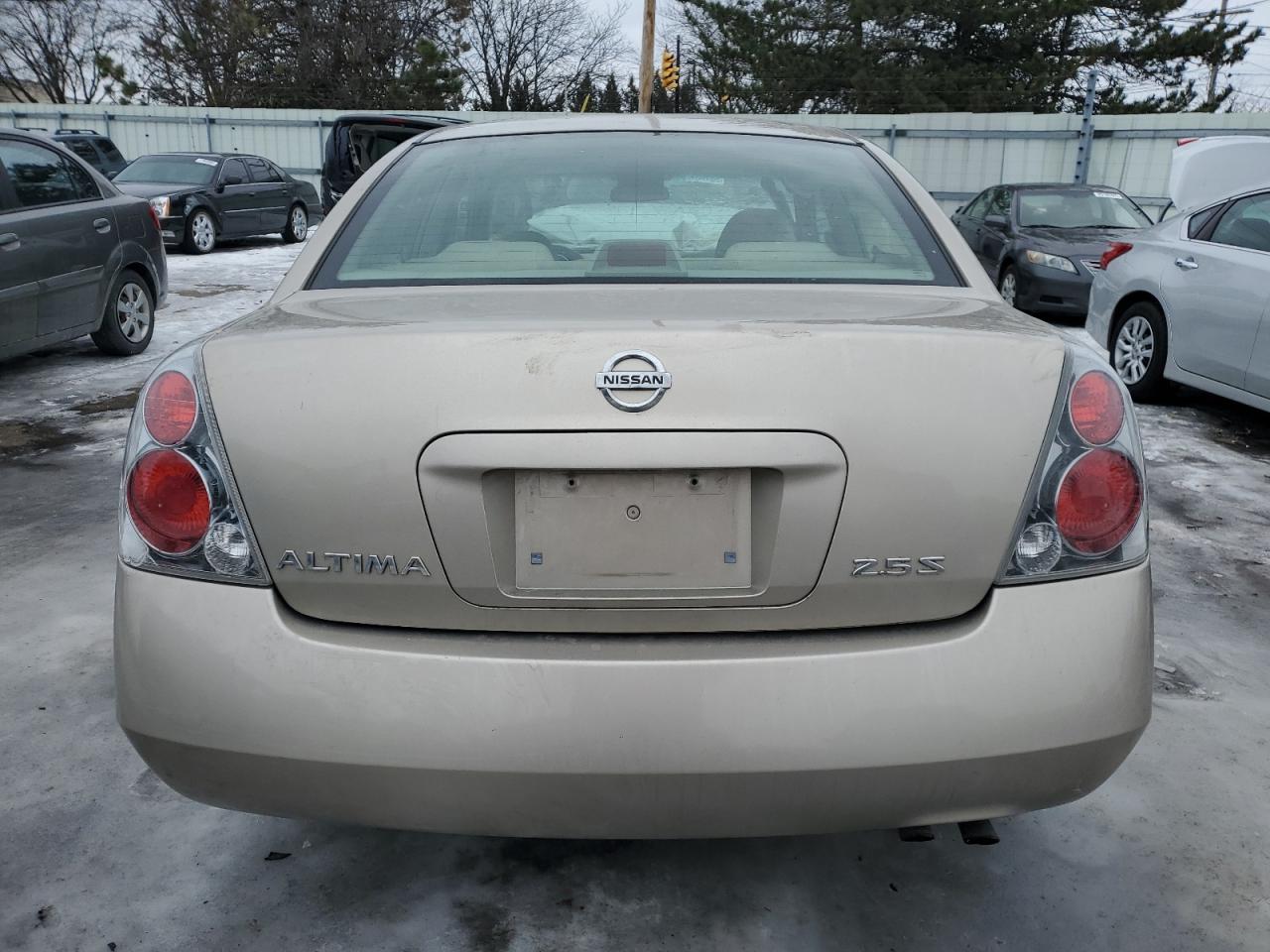 2005 Nissan Altima - Image 6
