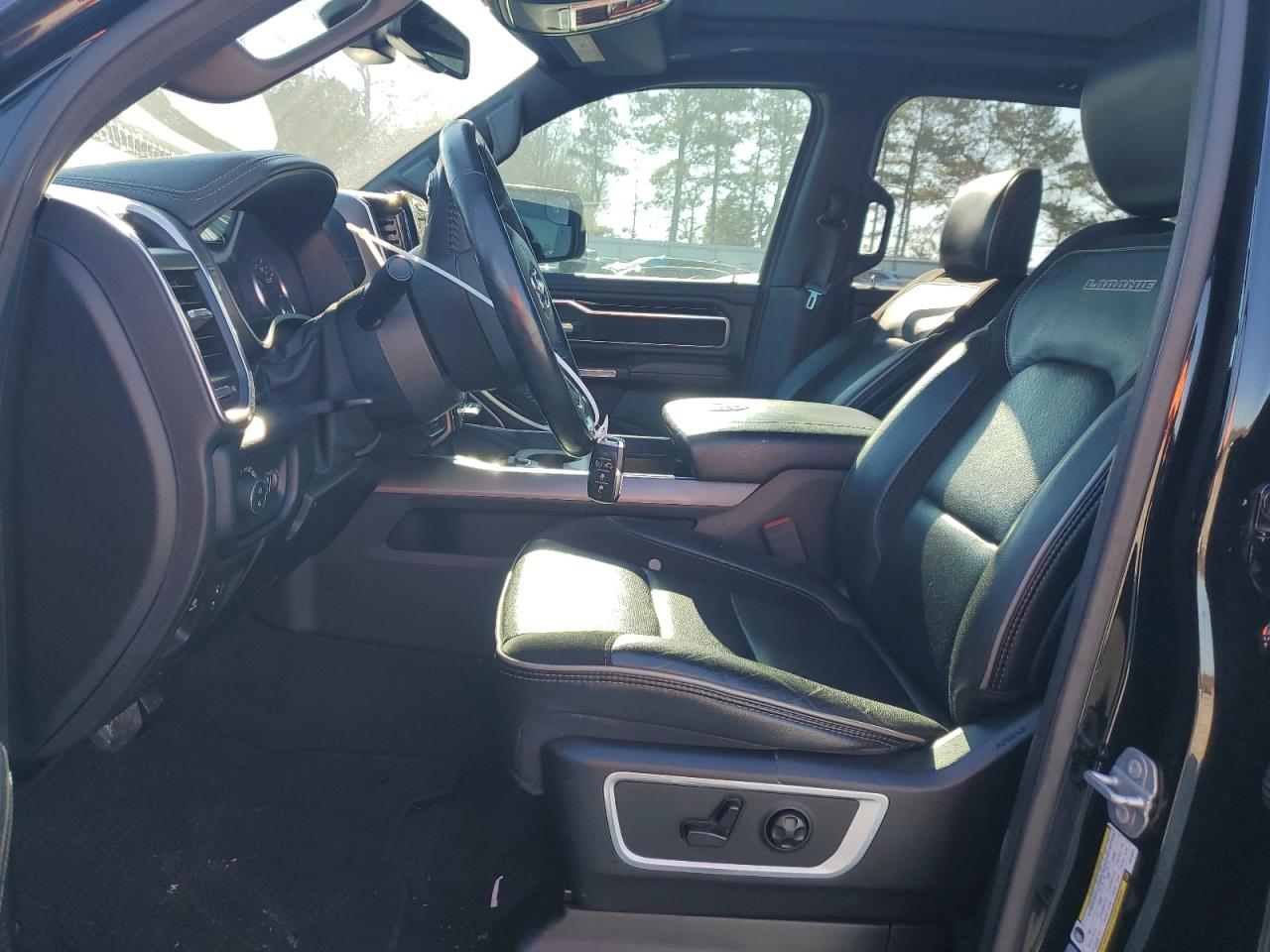 2020 RAM 1500 - Image 7