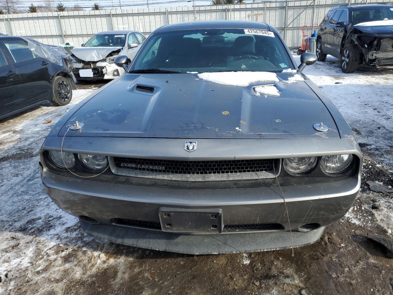 2011 Dodge Challenger - Image 5
