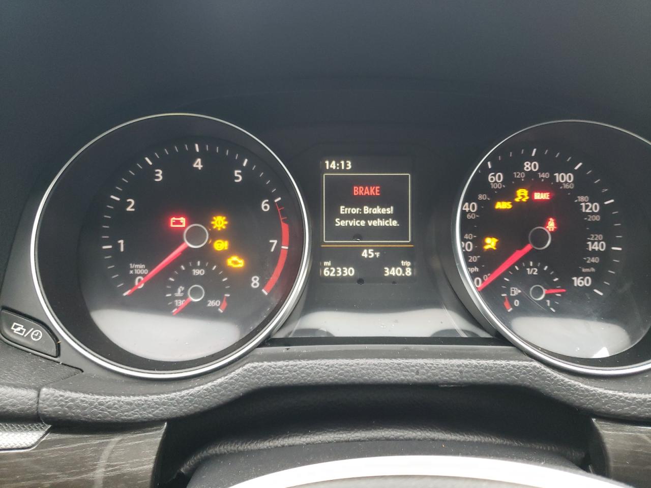 2017 Volkswagen Passat - Image 9