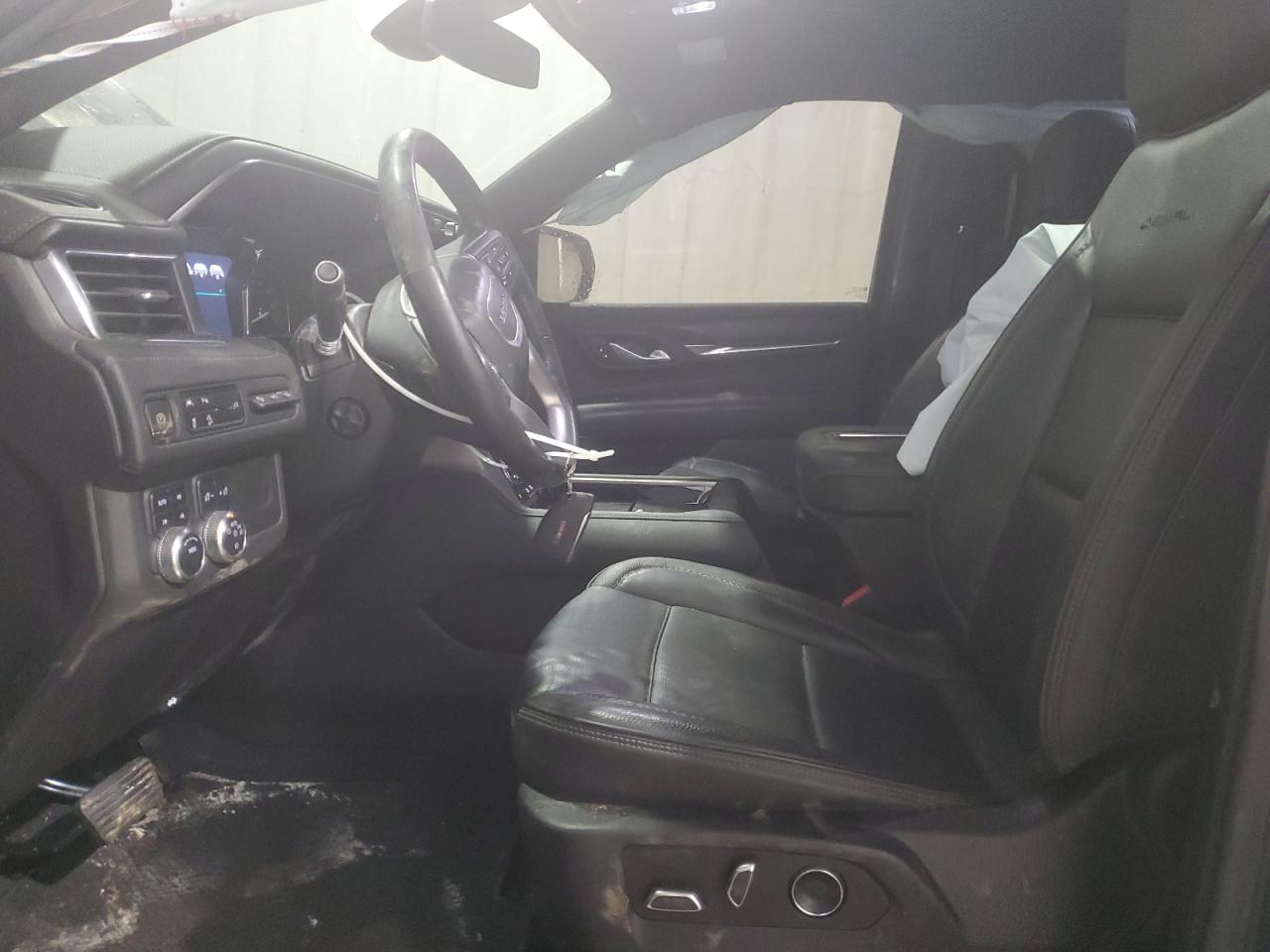 2021 GMC Yukon - Image 7