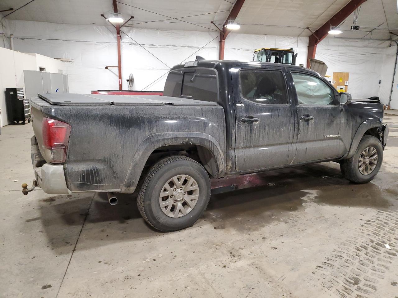 2019 Toyota Tacoma - Image 3