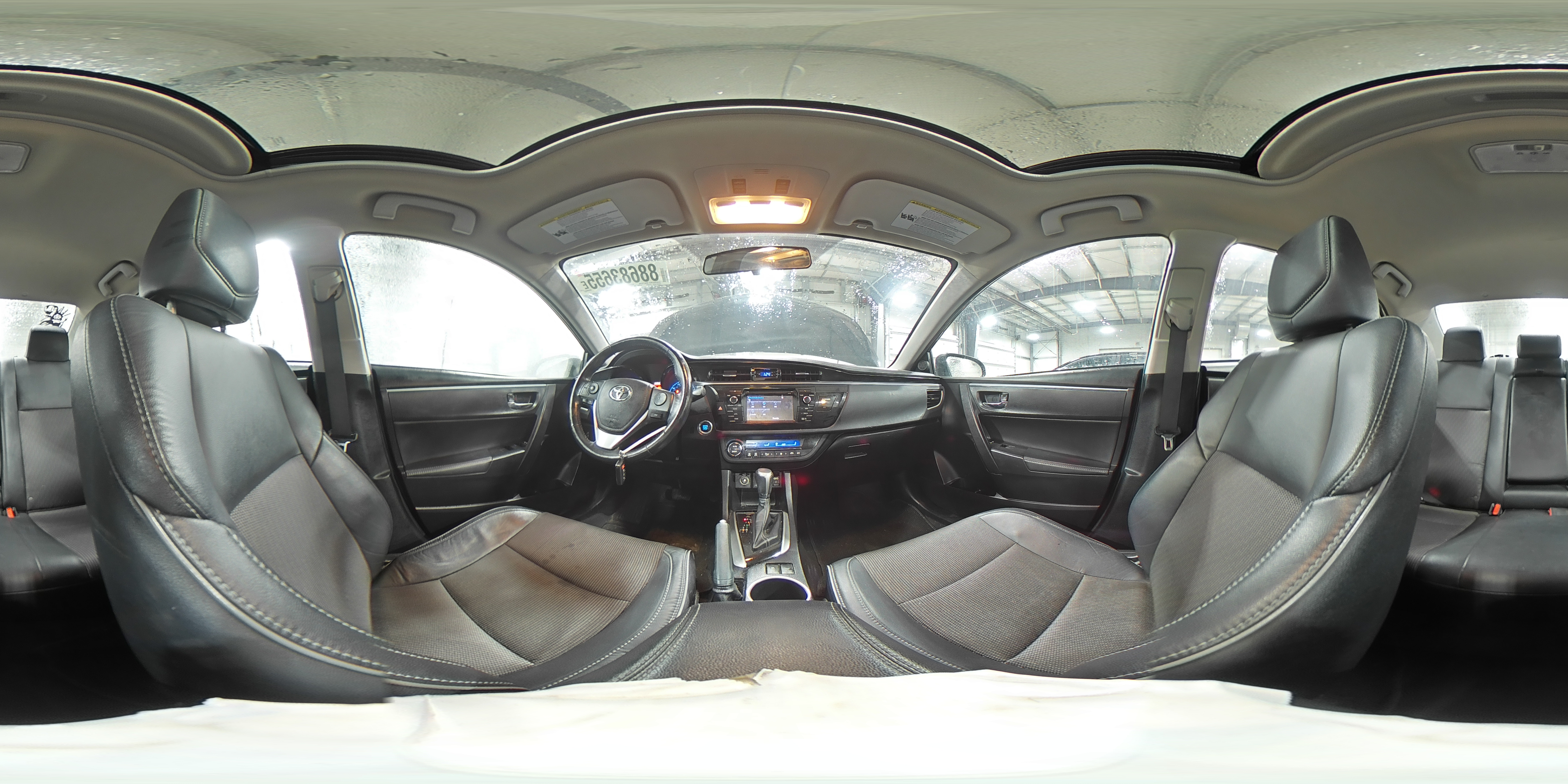 2015 Toyota Corolla - Image 13
