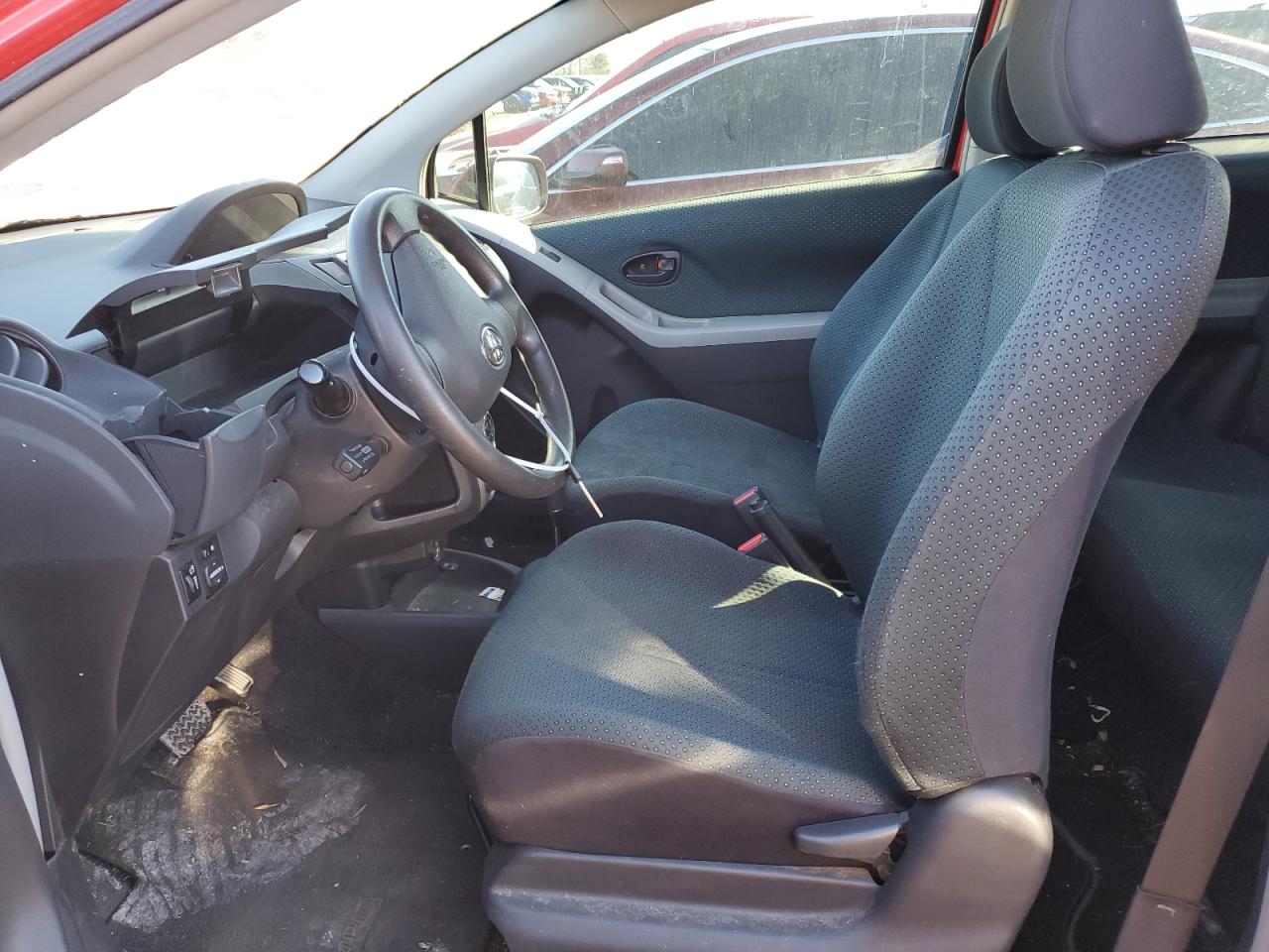 2008 Toyota Yaris VIN: JTDJT923185214680 Lot: 43065665