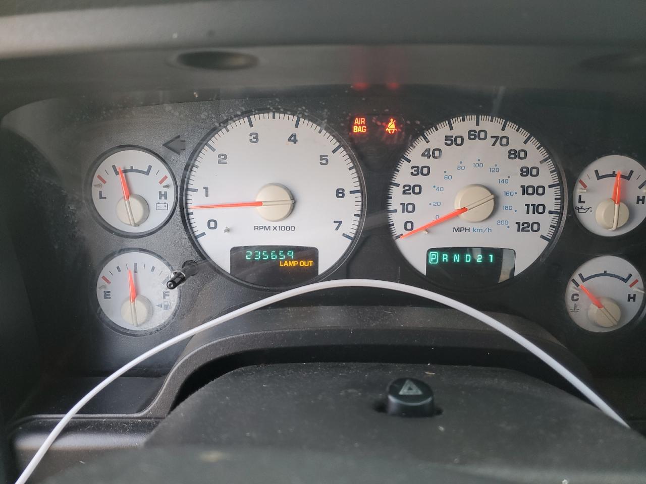 2005 Dodge RAM - Image 9