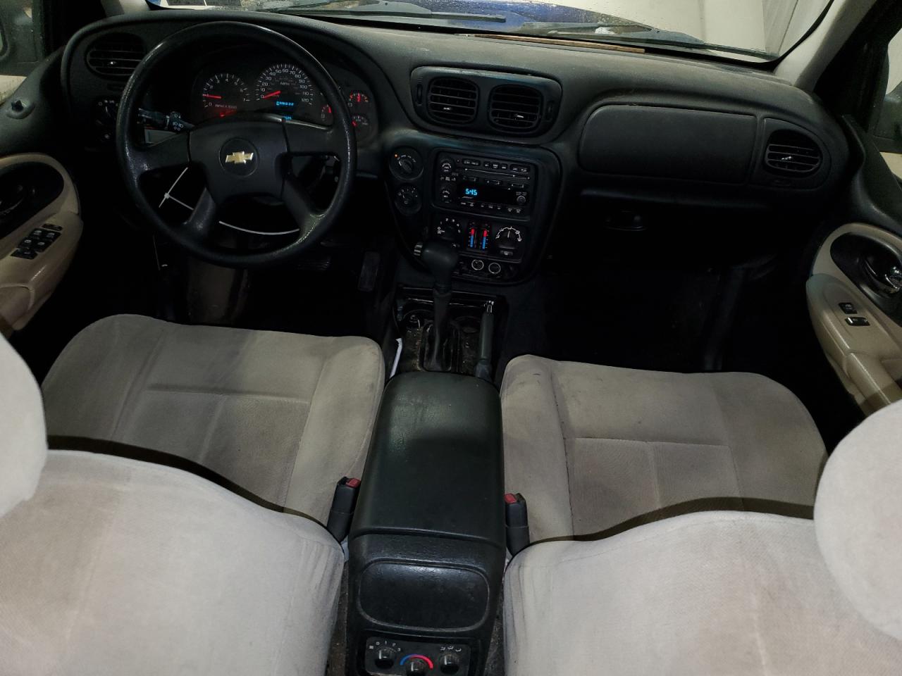 2005 Chevrolet TrailBlazer - Image 8