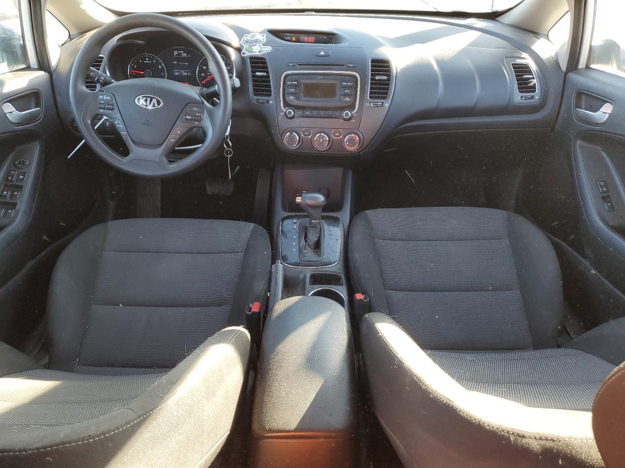 2018 Kia Forte - Image 8