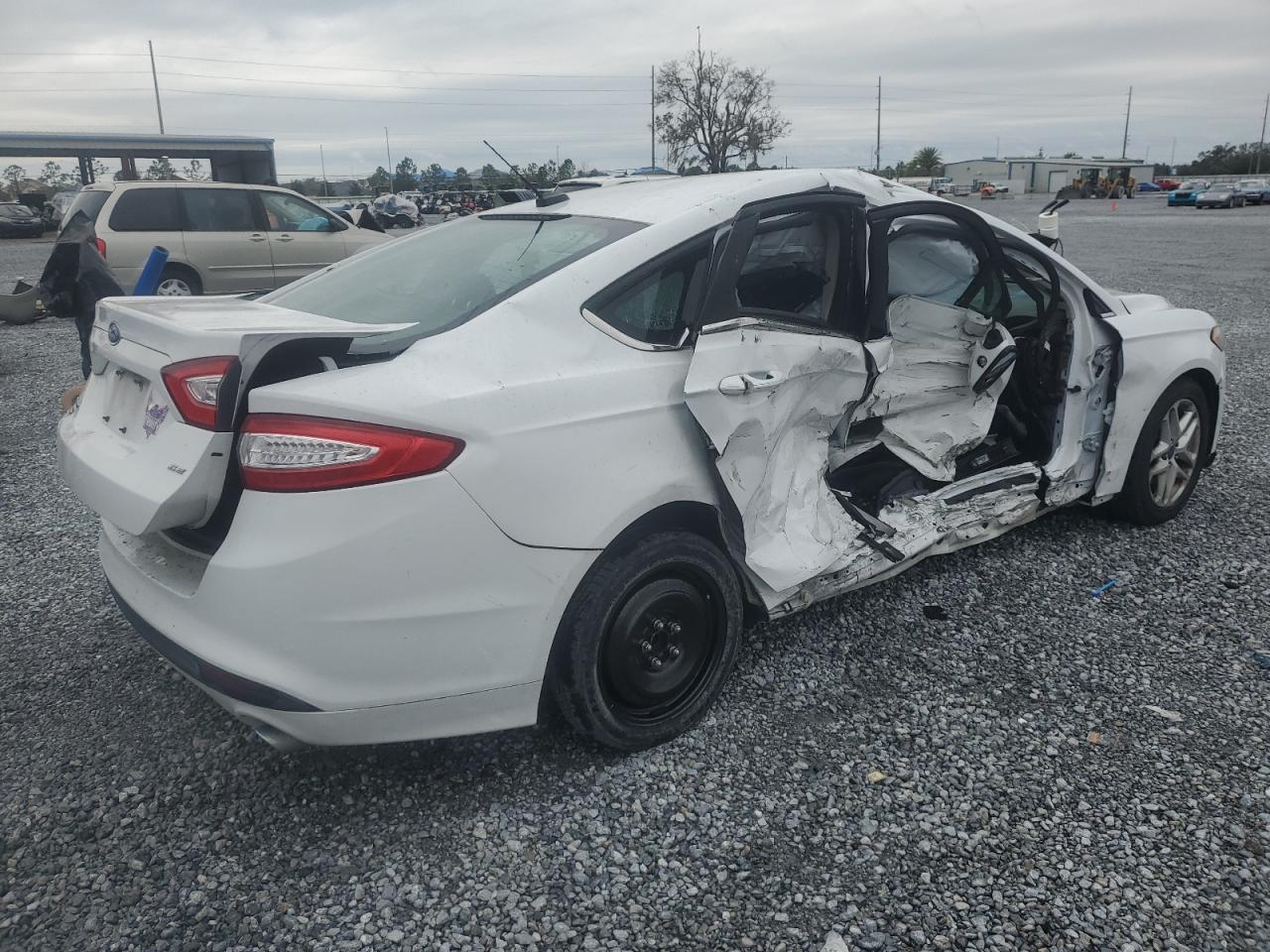 2014 Ford Fusion - Image 3