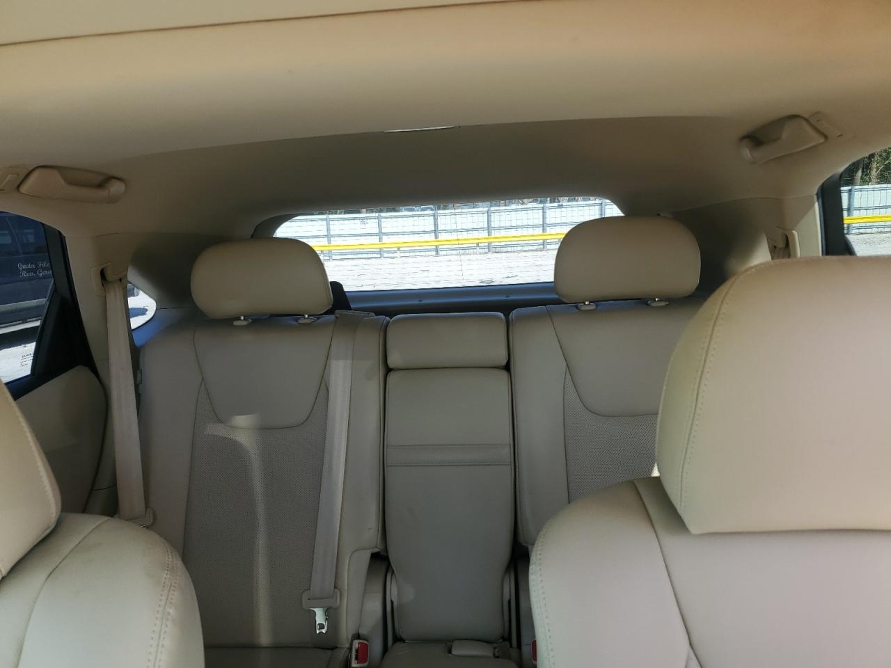 2011 Lexus RX - Image 10