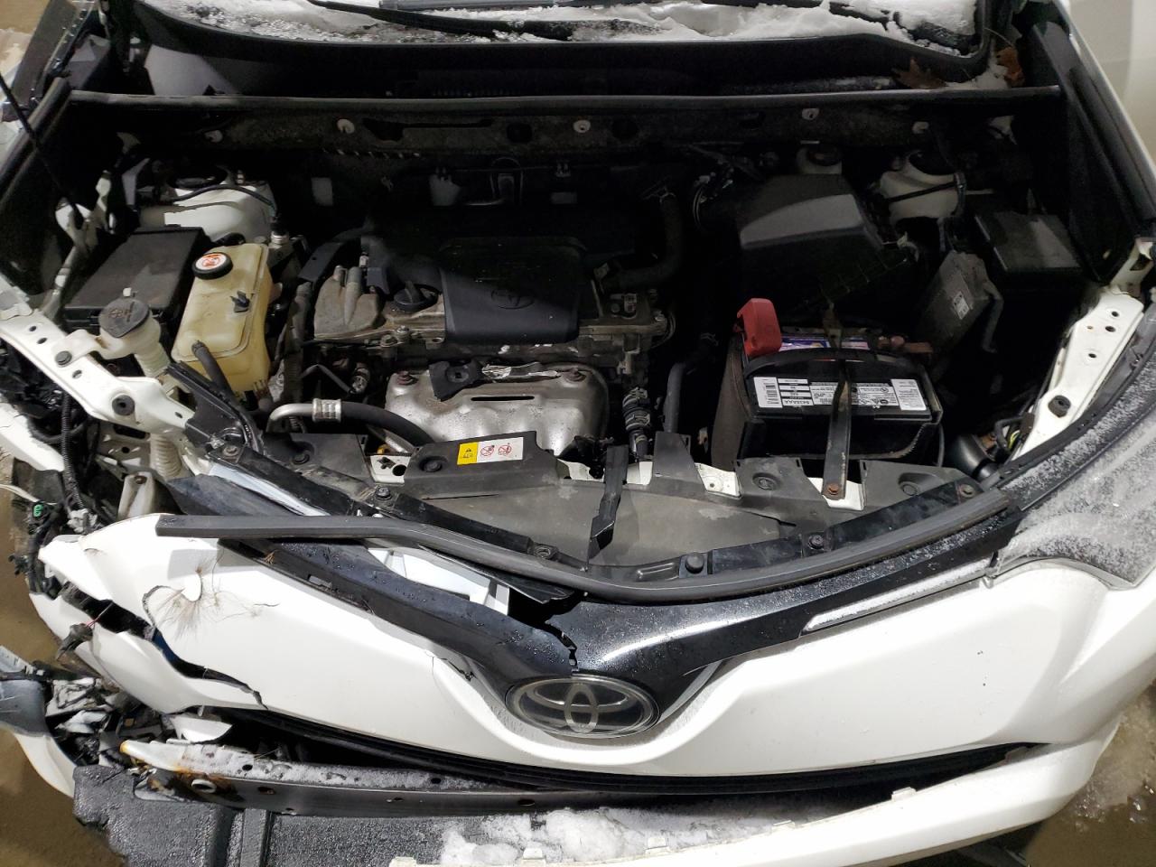 2018 Toyota RAV 4 - Image 12