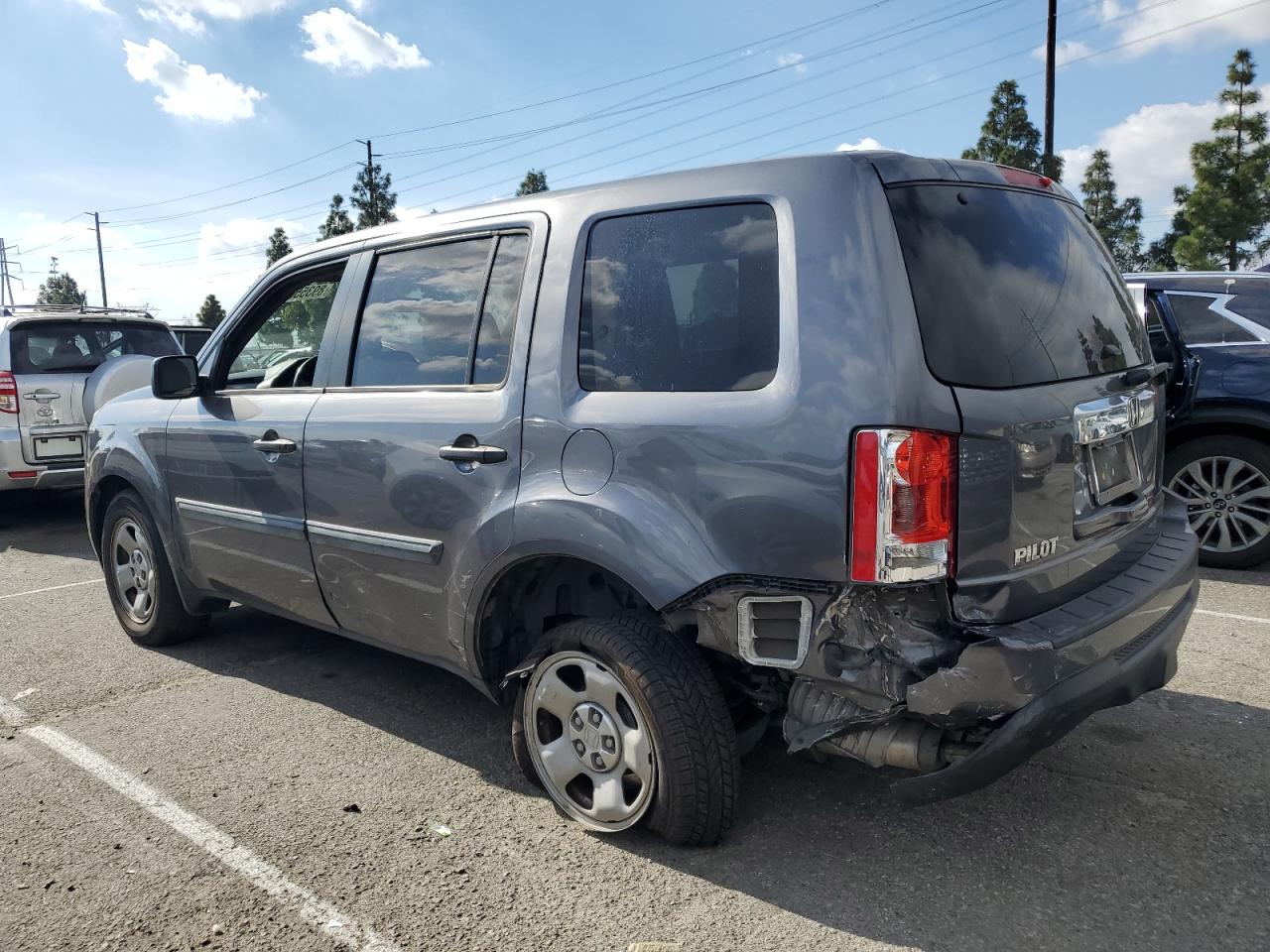 2014 Honda Pilot - Image 2