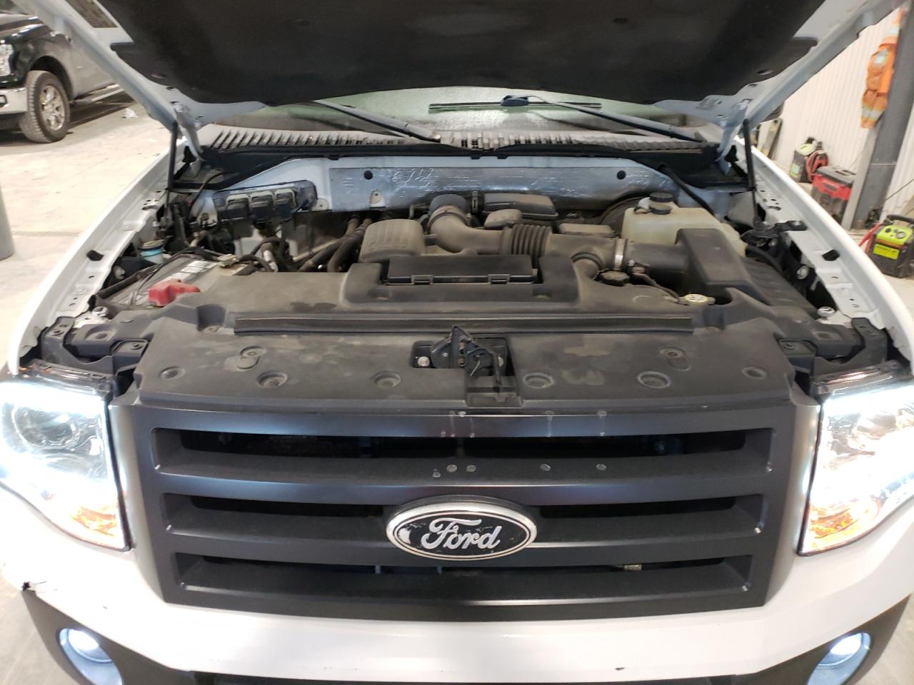 2009 Ford Expedition - Image 12