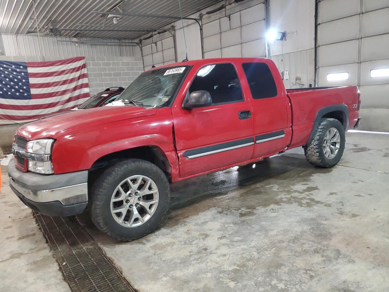 2004 Chevrolet Silverado - Image 1
