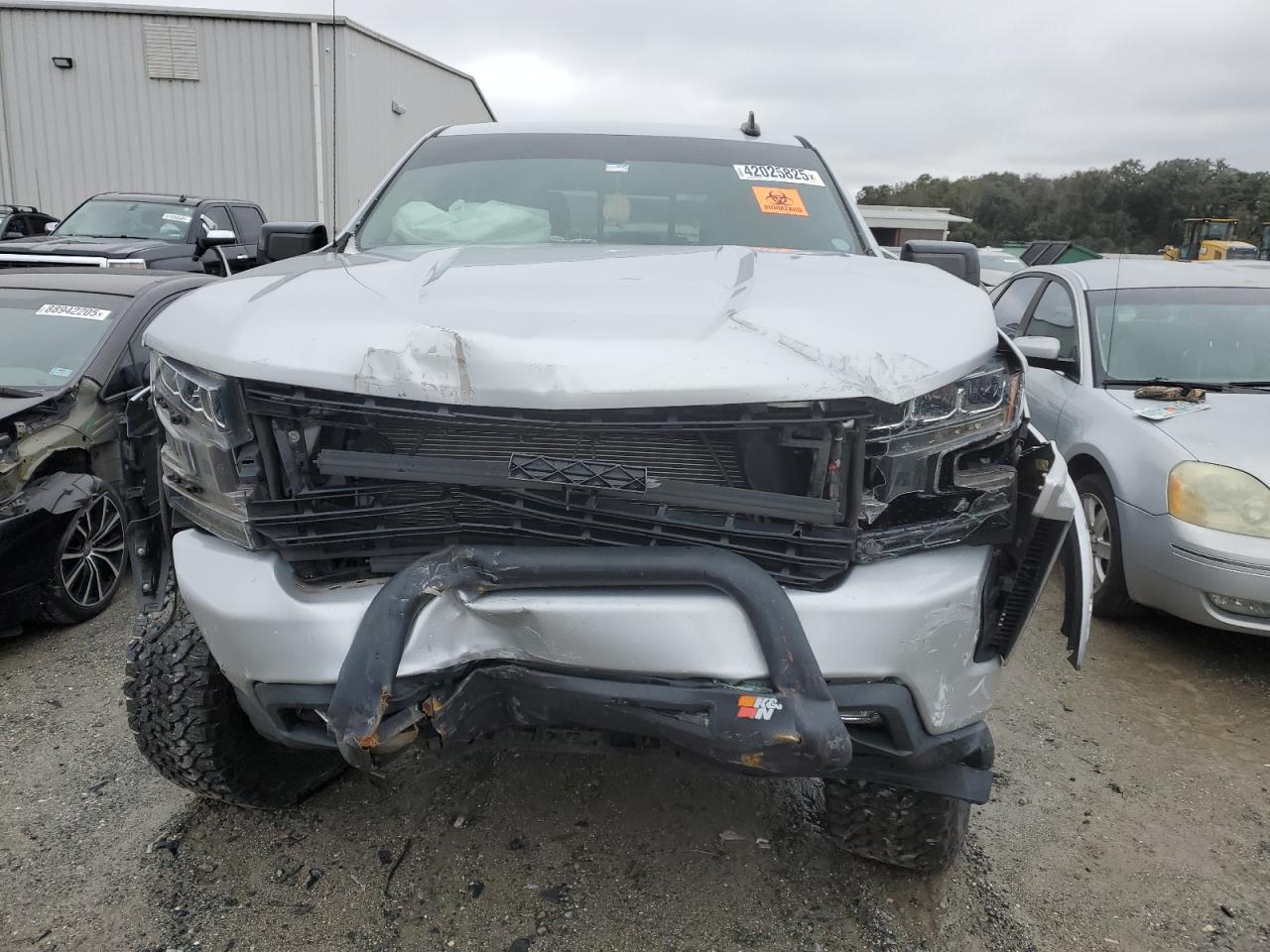 2019 Chevrolet Silverado - Image 5