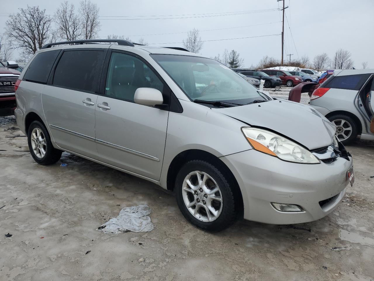 2006 Toyota Sienna - Image 4