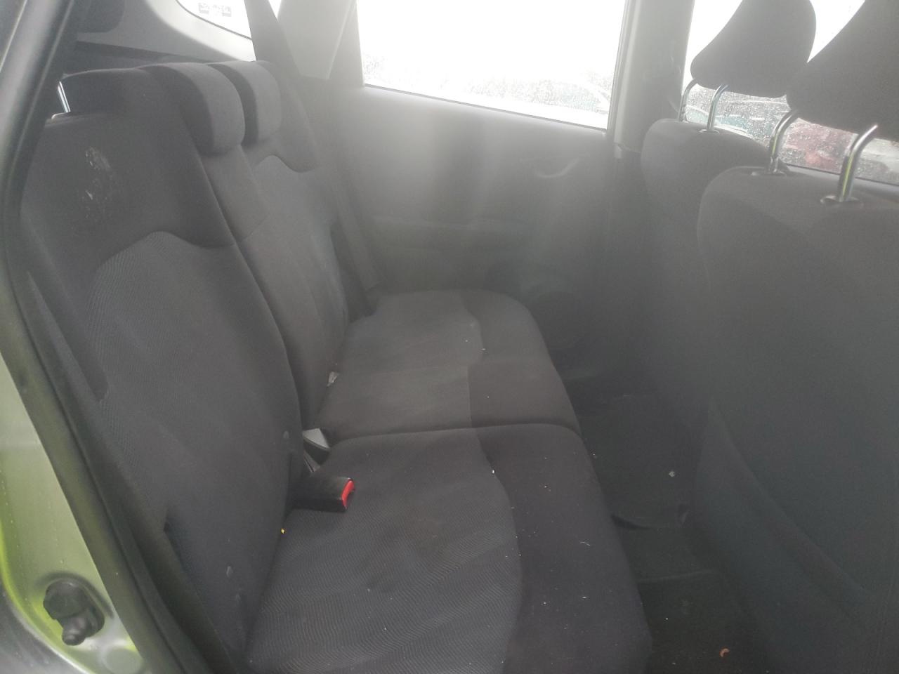 2009 Honda Fit - Image 10