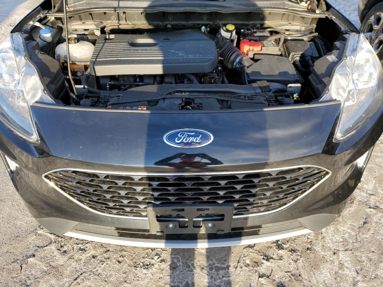 2020 Ford Escape - Image 12