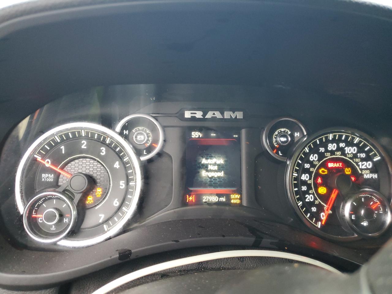 2021 RAM 2500 - Image 9