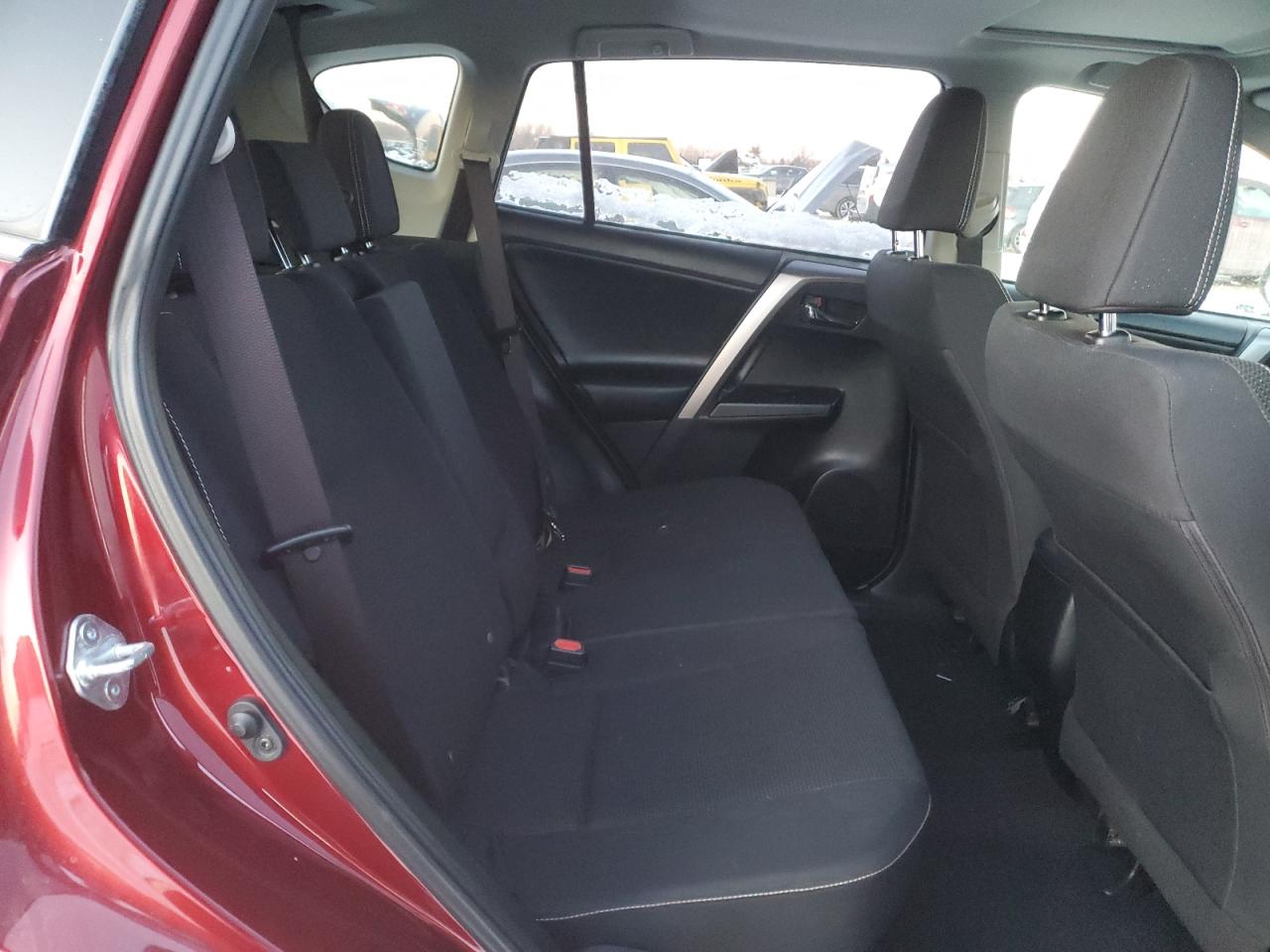 2018 Toyota RAV 4 - Image 10
