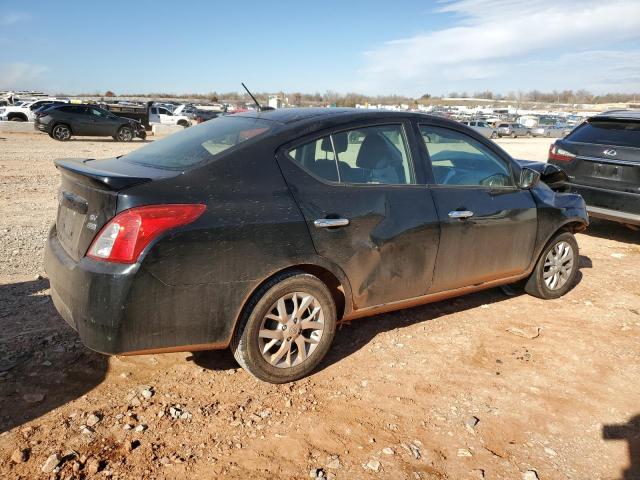  NISSAN VERSA 2018 Чорний