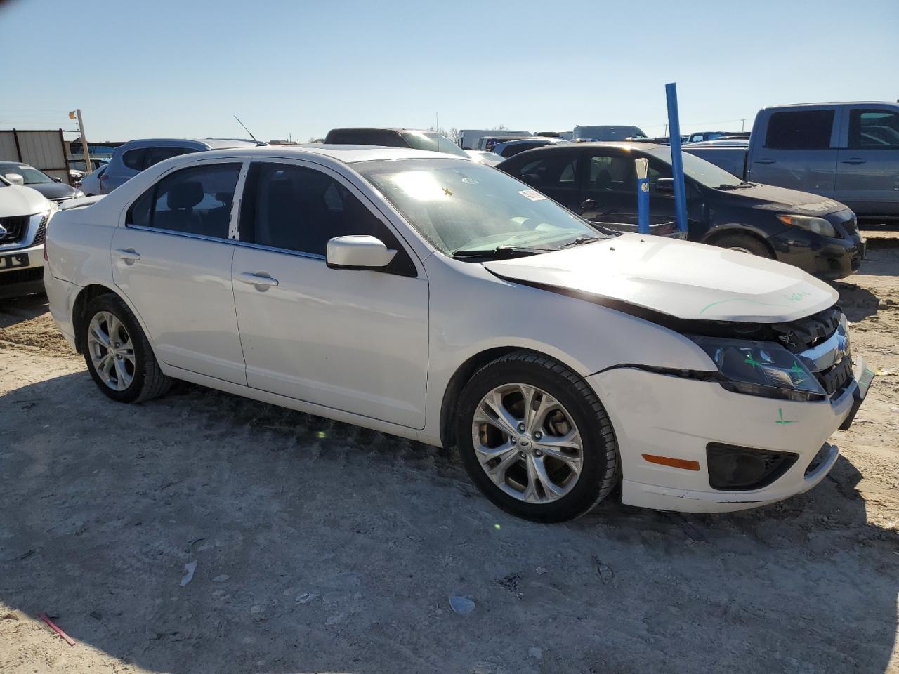 2012 Ford Fusion - Image 4