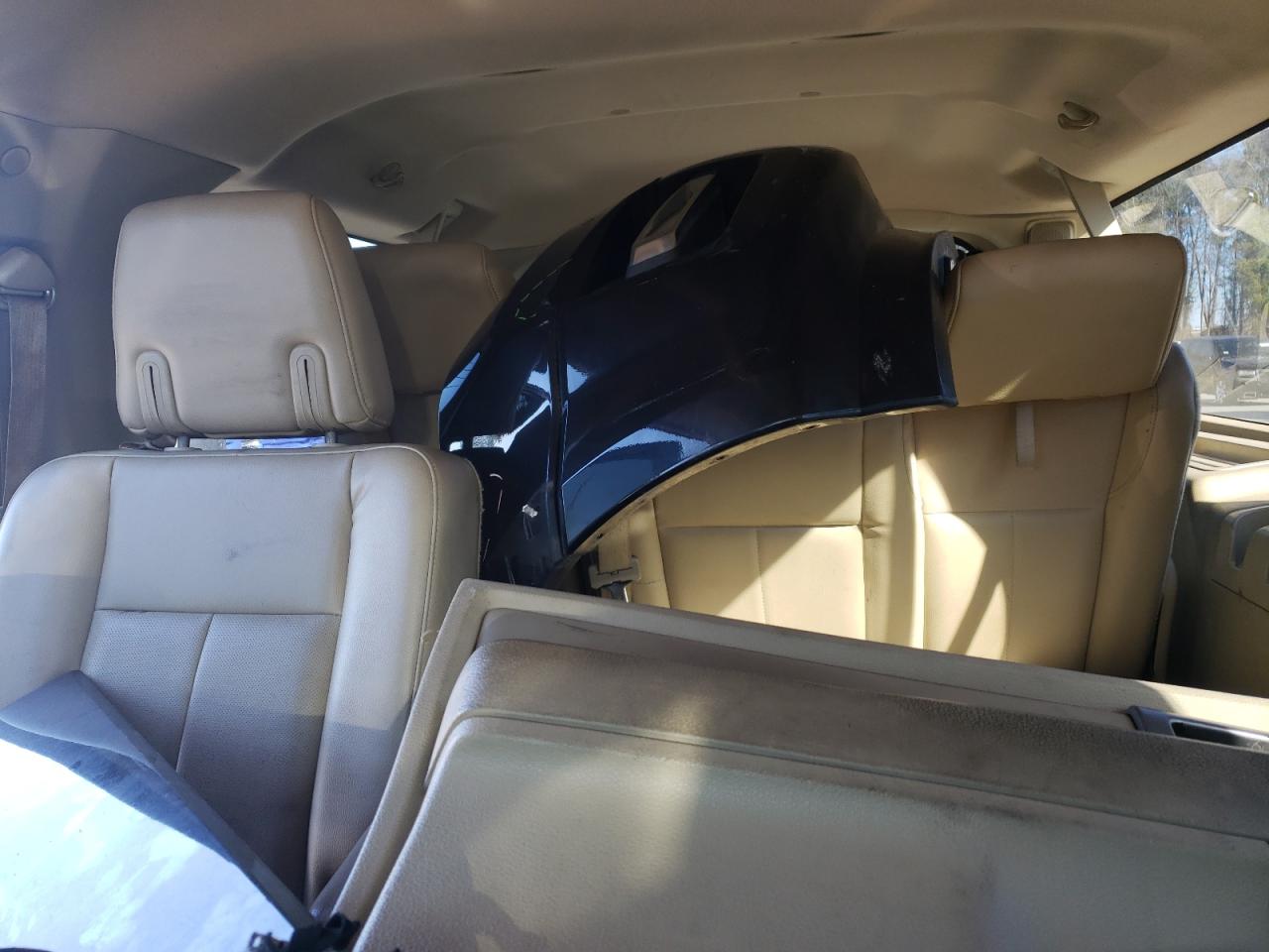 2015 Ford Expedition - Image 10