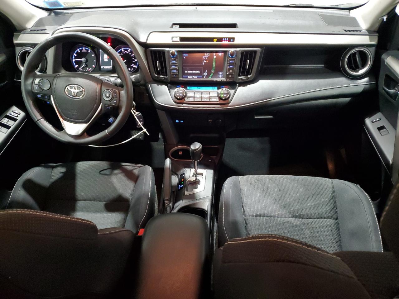 2017 Toyota RAV 4 - Image 8
