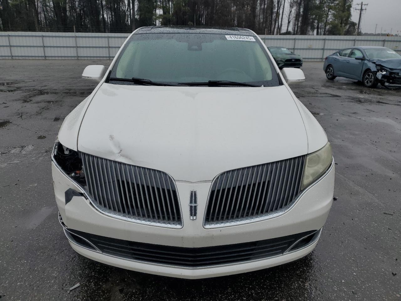 VIN 2LMHJ5AT5DBL56387 2013 LINCOLN MKT no.5