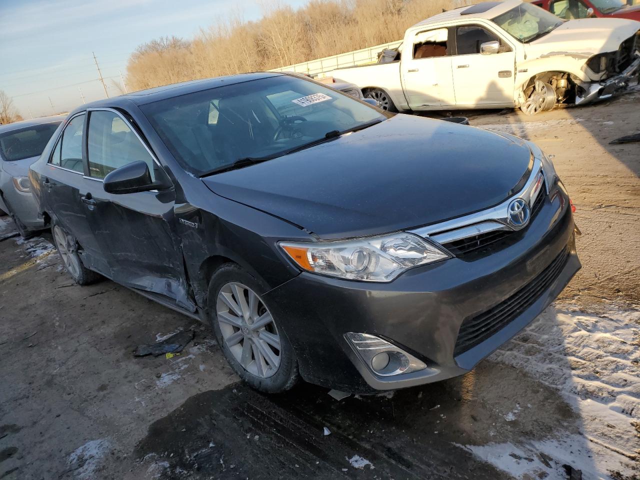 2012 Toyota Camry - Image 4