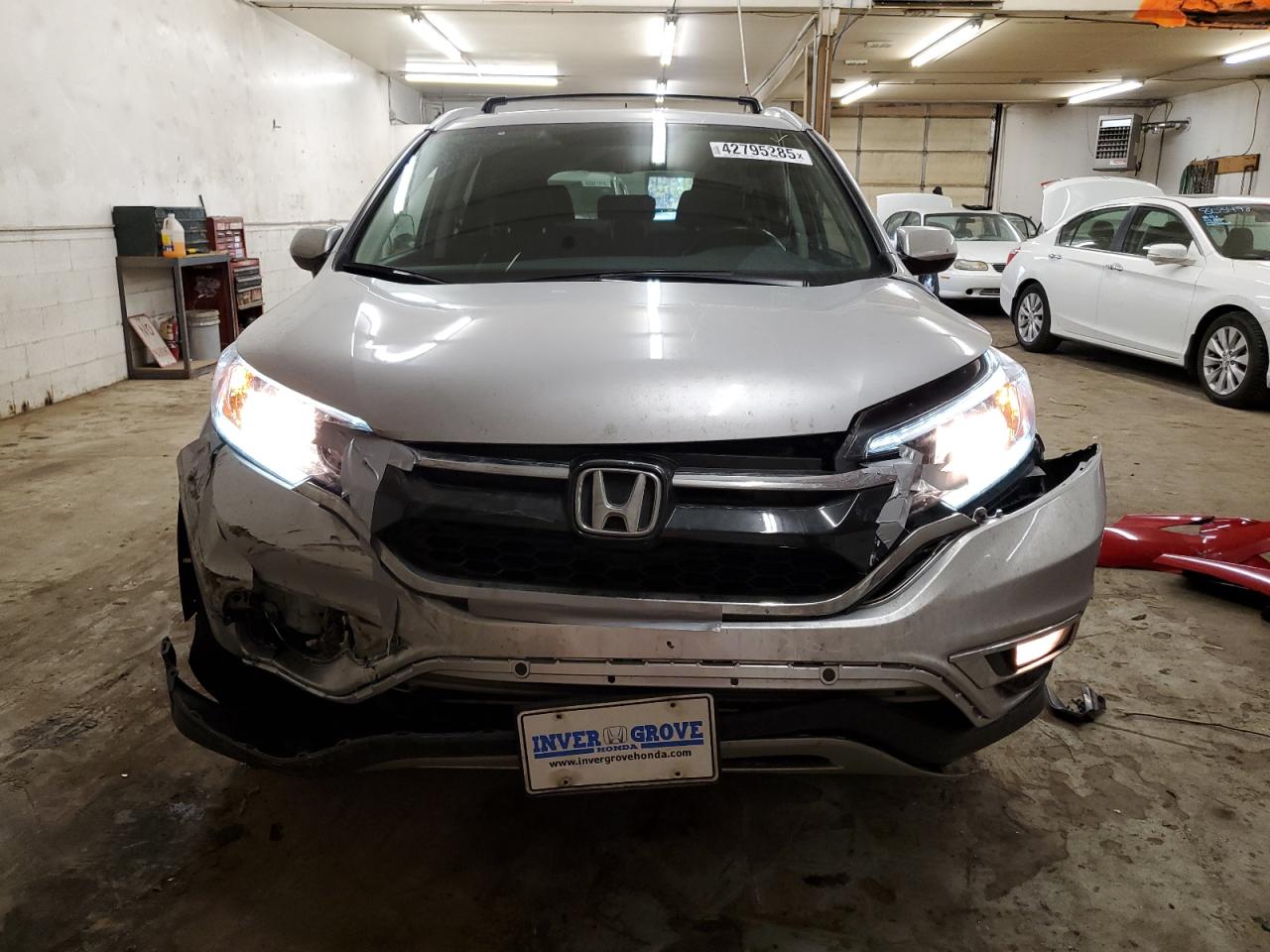 2015 Honda CR-V - Image 5