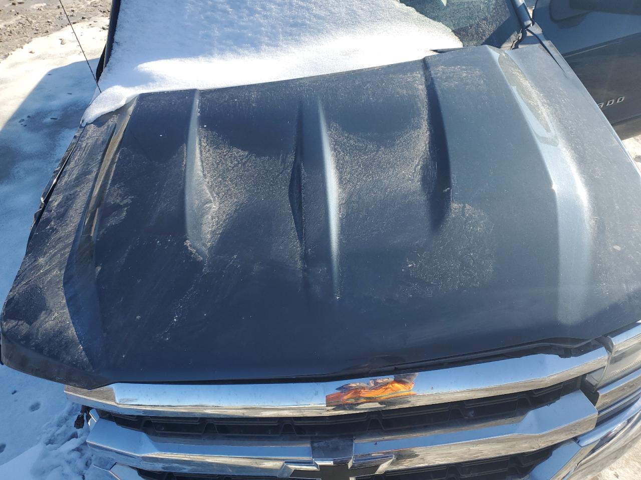 2017 Chevrolet Silverado - Image 11