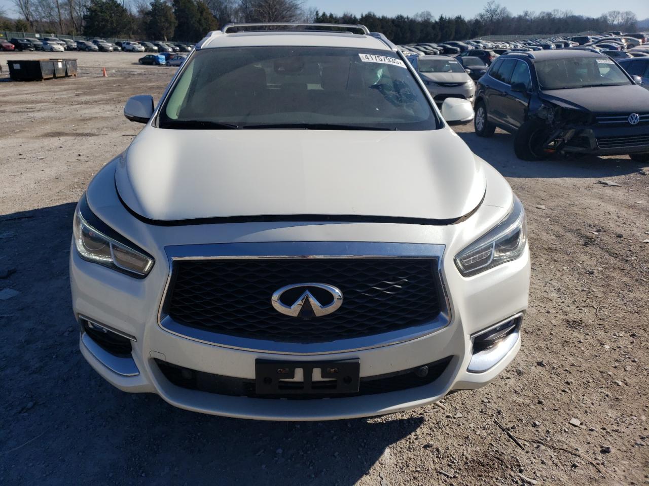 2020 Infiniti QX60 - Image 5