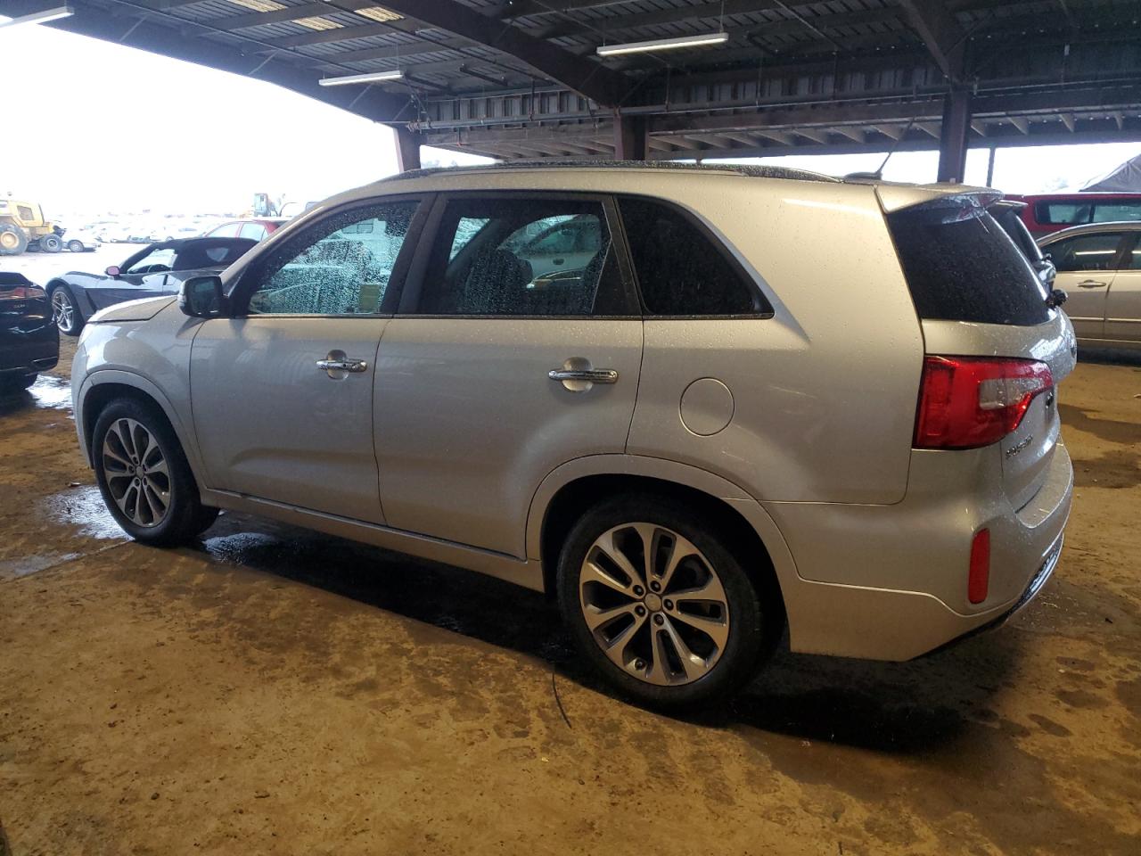 2015 Kia Sorento - Image 2