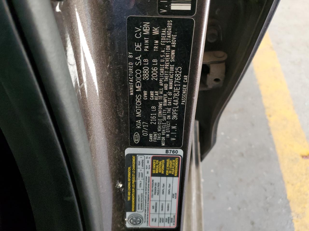 2018 Kia Forte - Image 12