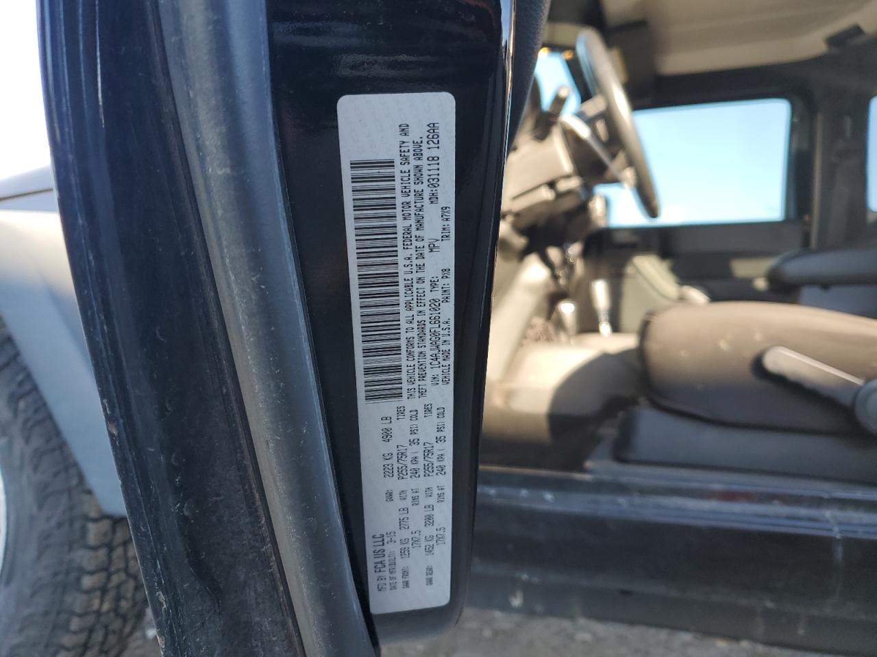 2015 Jeep Wrangler - Image 13