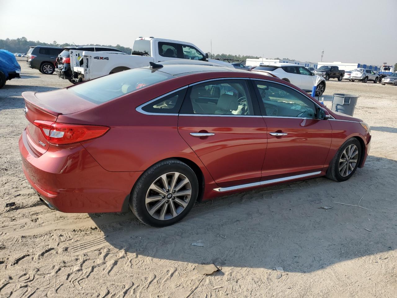 2016 Hyundai Sonata - Image 3