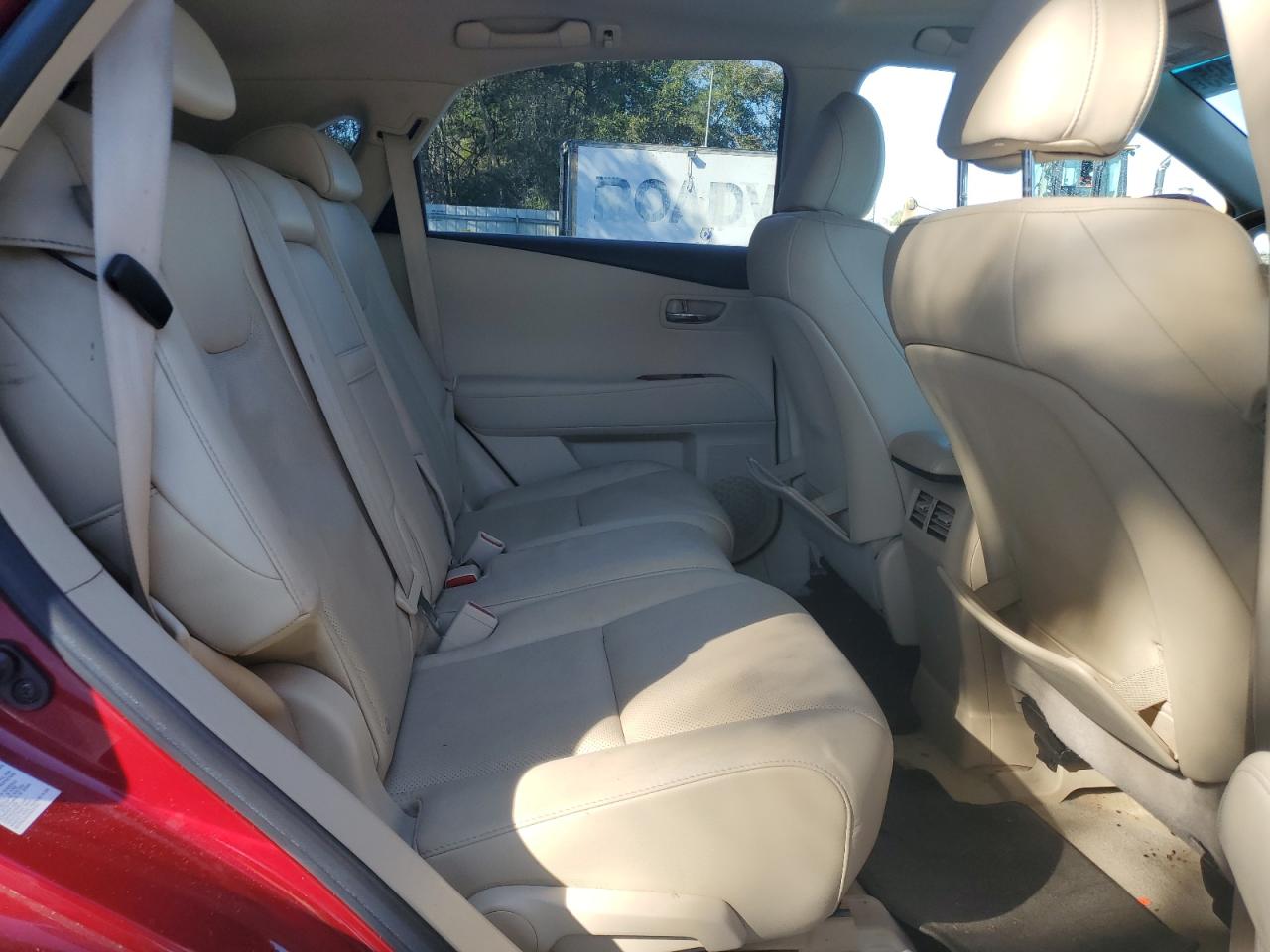 2010 Lexus RX - Image 11