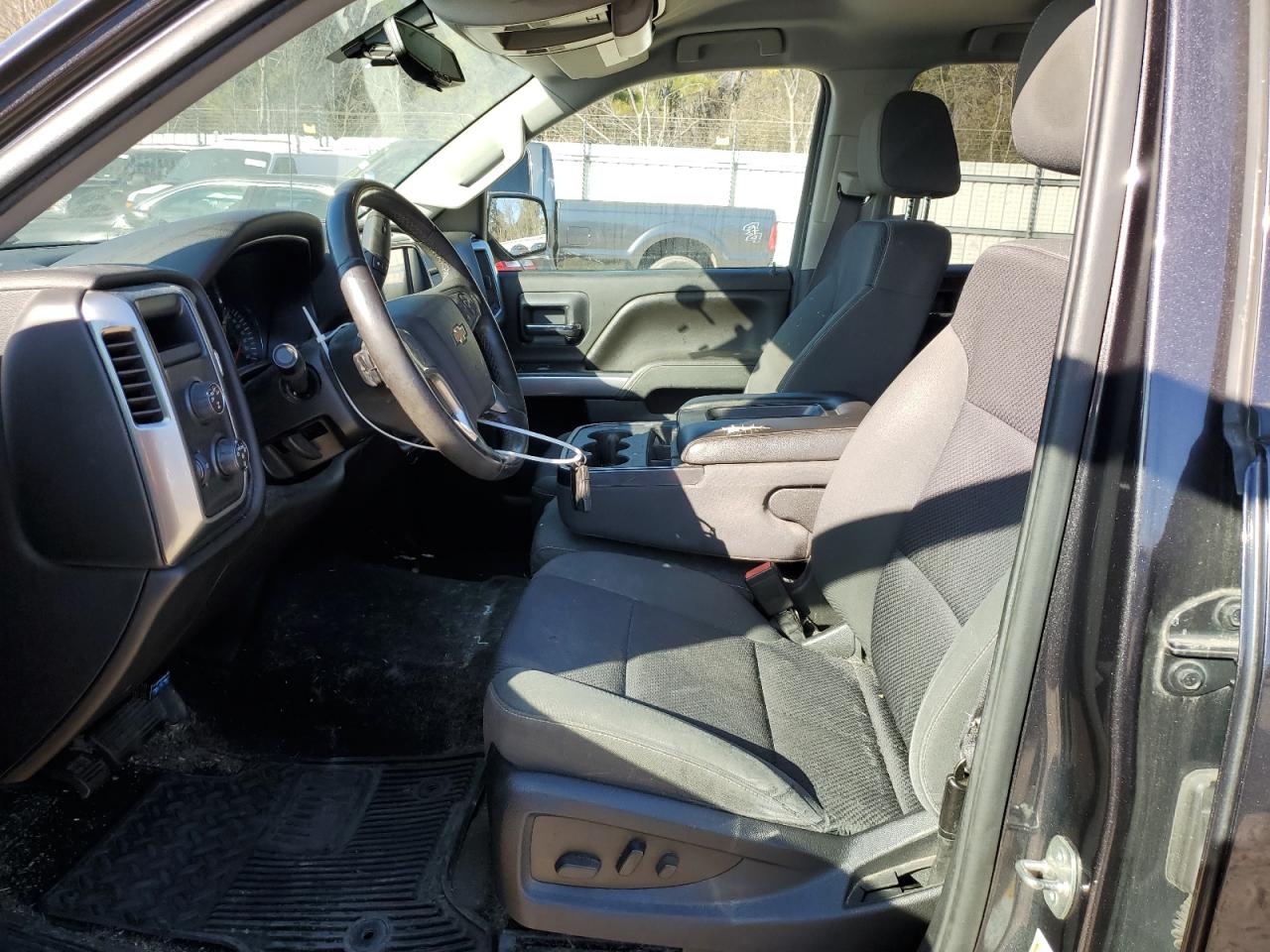 2014 Chevrolet Silverado - Image 7