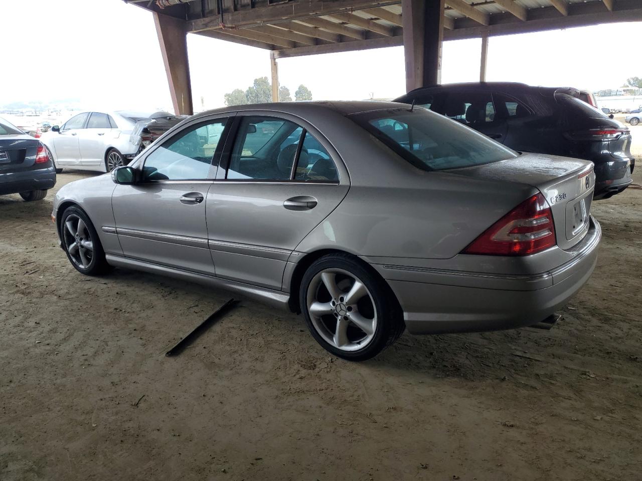 2005 Mercedes-Benz C-klasse - Image 2