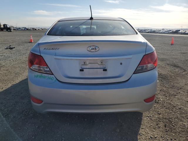  HYUNDAI ACCENT 2013 Srebrny