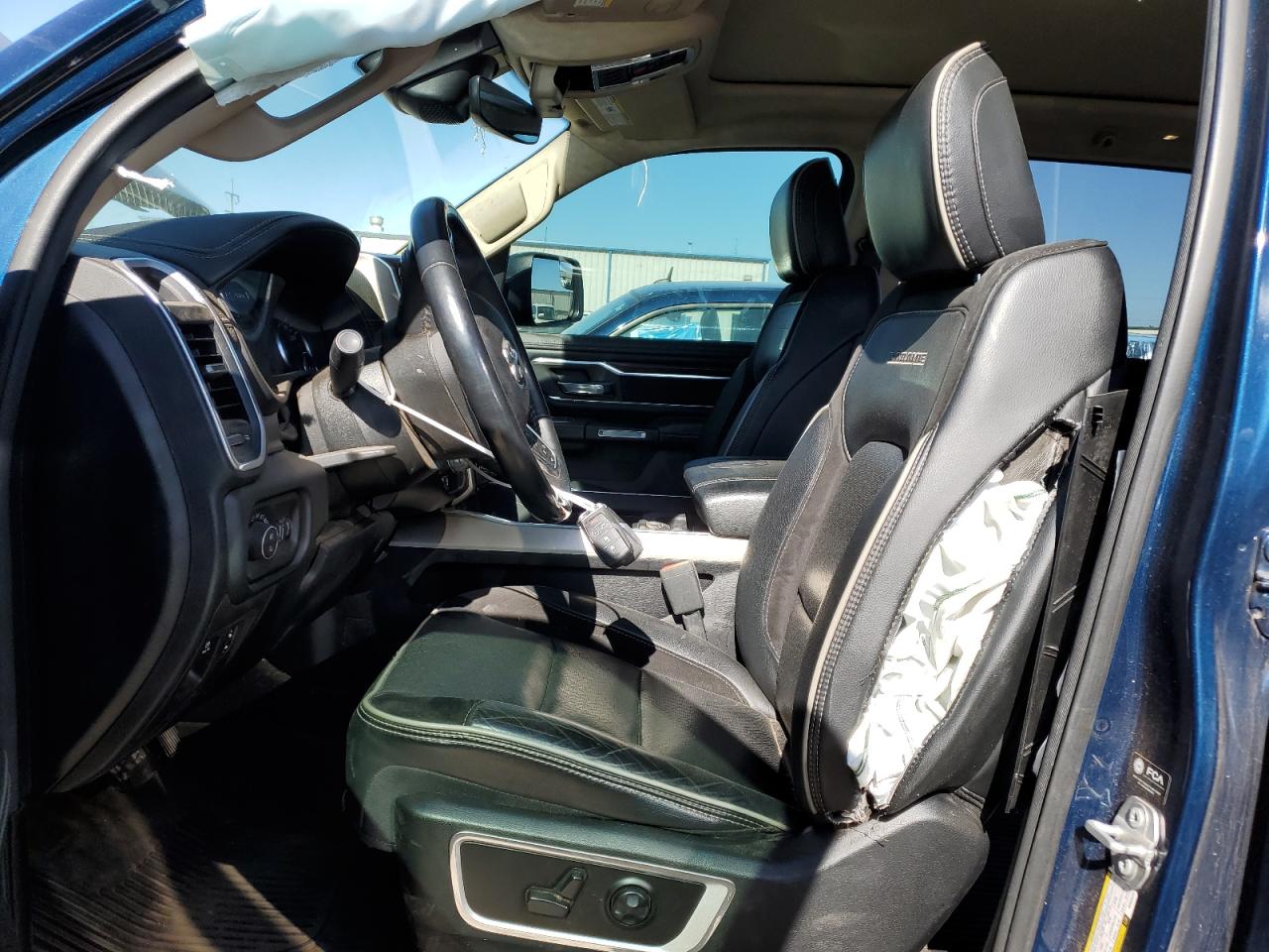 2021 RAM 1500 - Image 7