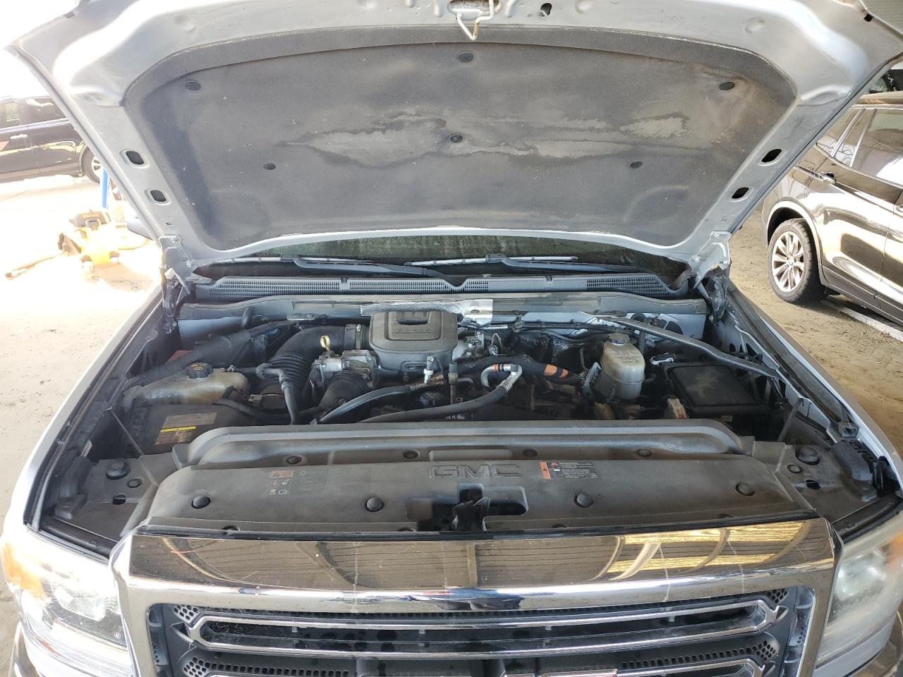 2016 GMC Sierra - Image 11