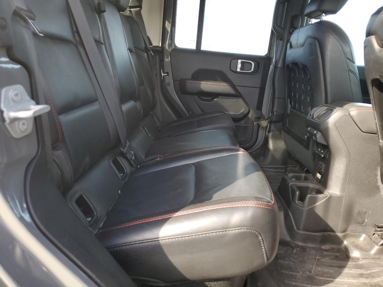 2021 Jeep Gladiator - Image 11