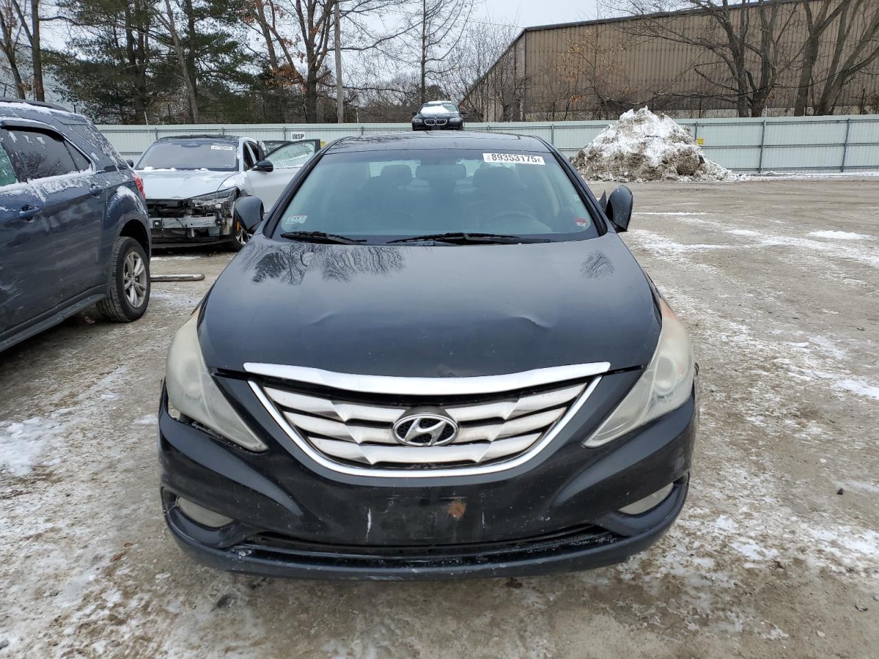 2011 Hyundai Sonata - Image 5
