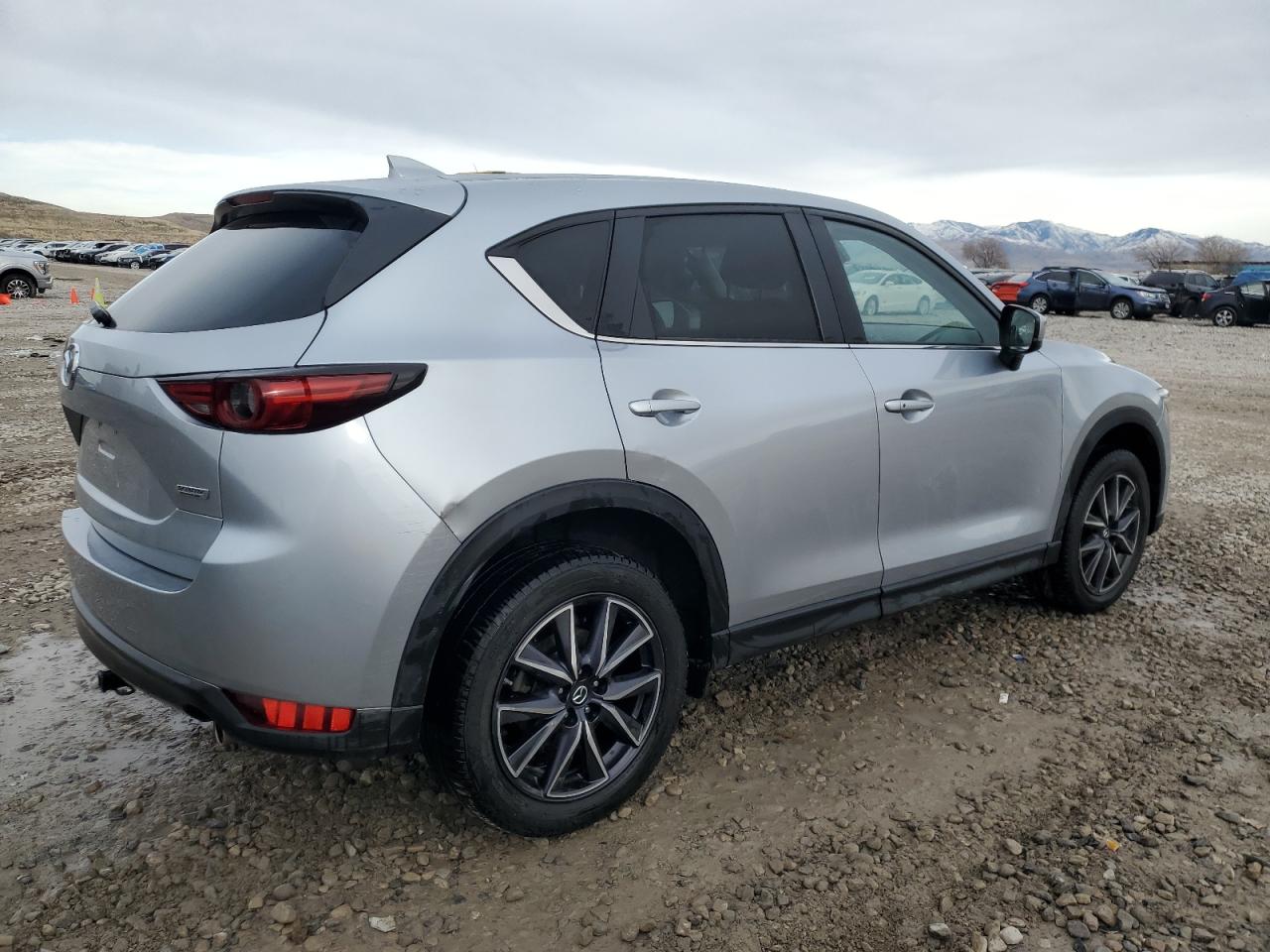 2017 Mazda CX-5 - Image 3