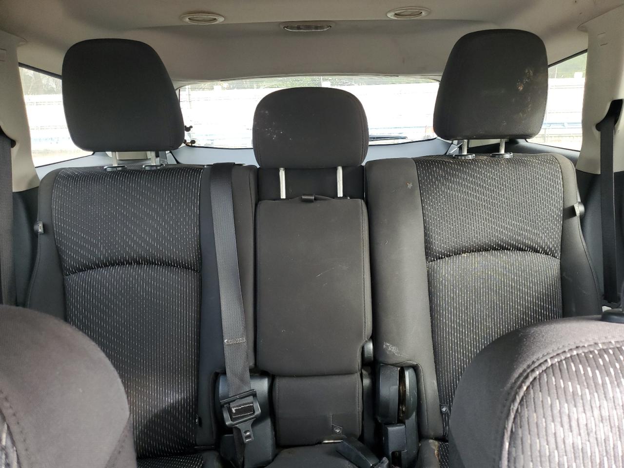 2017 Dodge Journey - Image 10