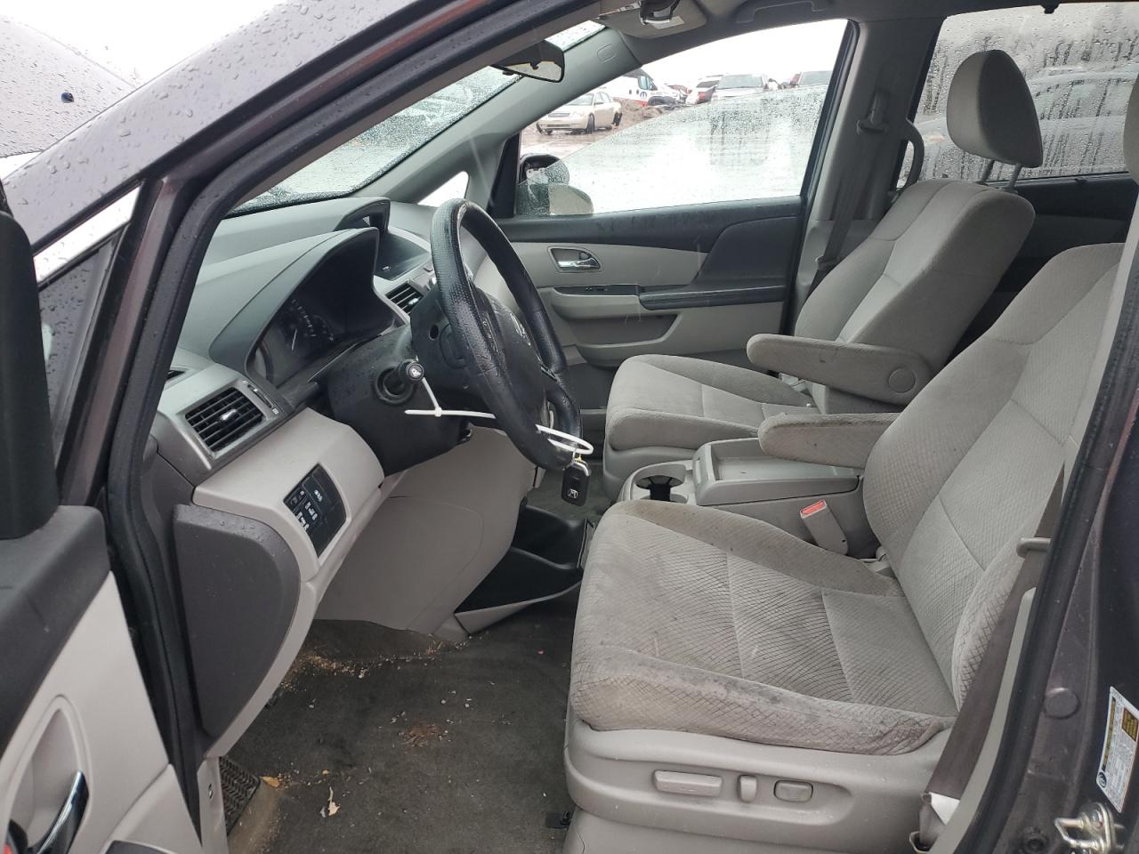 2015 Honda Odyssey - Image 7