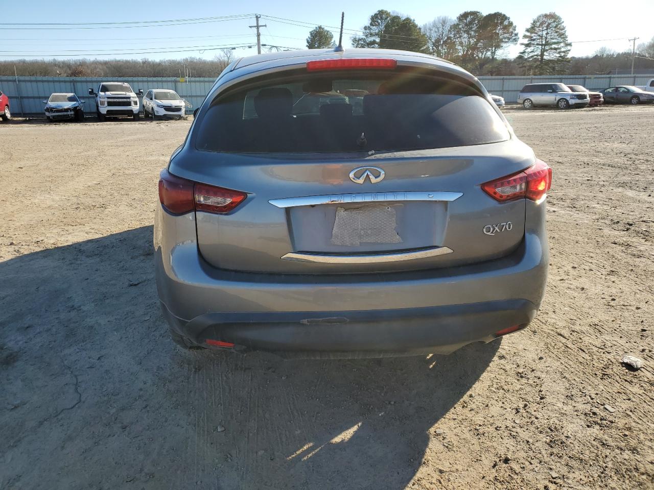 2017 Infiniti QX70 - Image 6